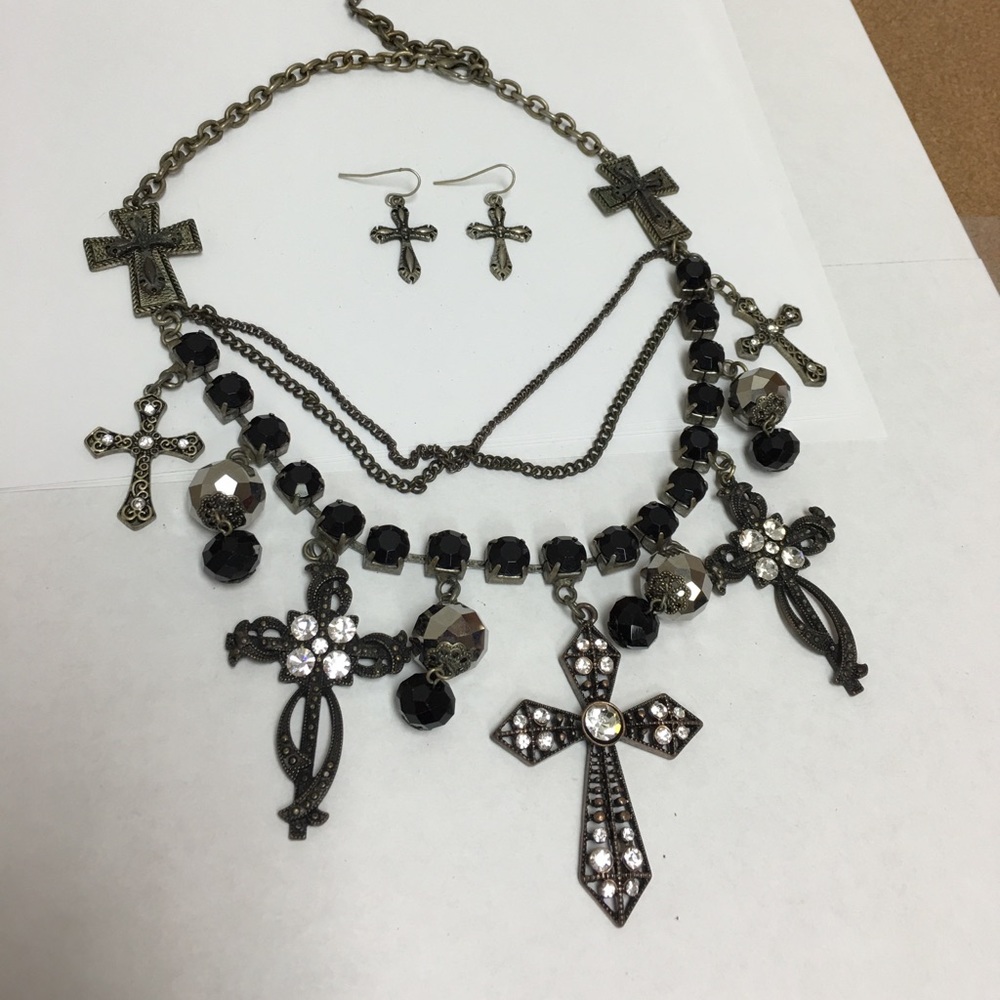 Cross Necklace & Ear Rings with antique appearance